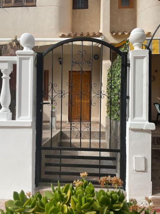 Lovely Holiday Home Santa Pola,Gran Alacant Extérieur photo